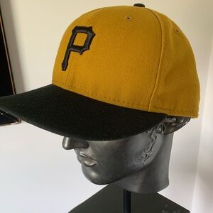 Pittsburgh Pirates Fitted Hat 7 3/8